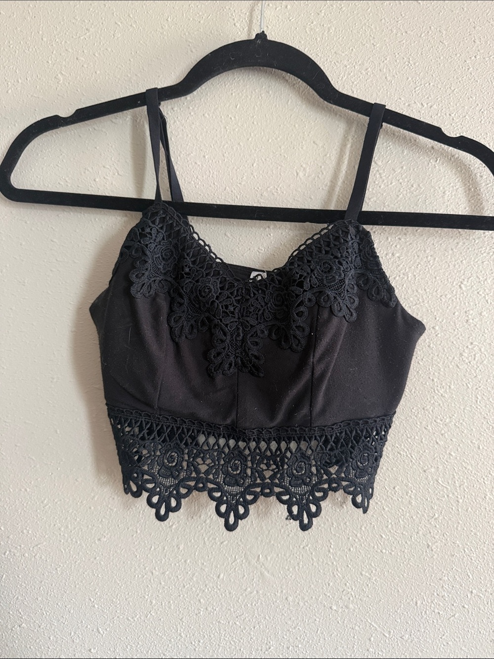Mudd Black Crochet Lace Tank Top - Picture 1 of 3